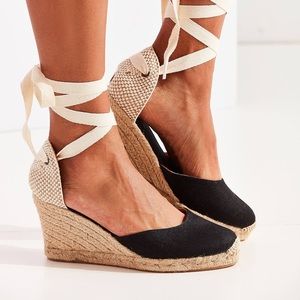 Soludos black linen espadrille classic wedge heel